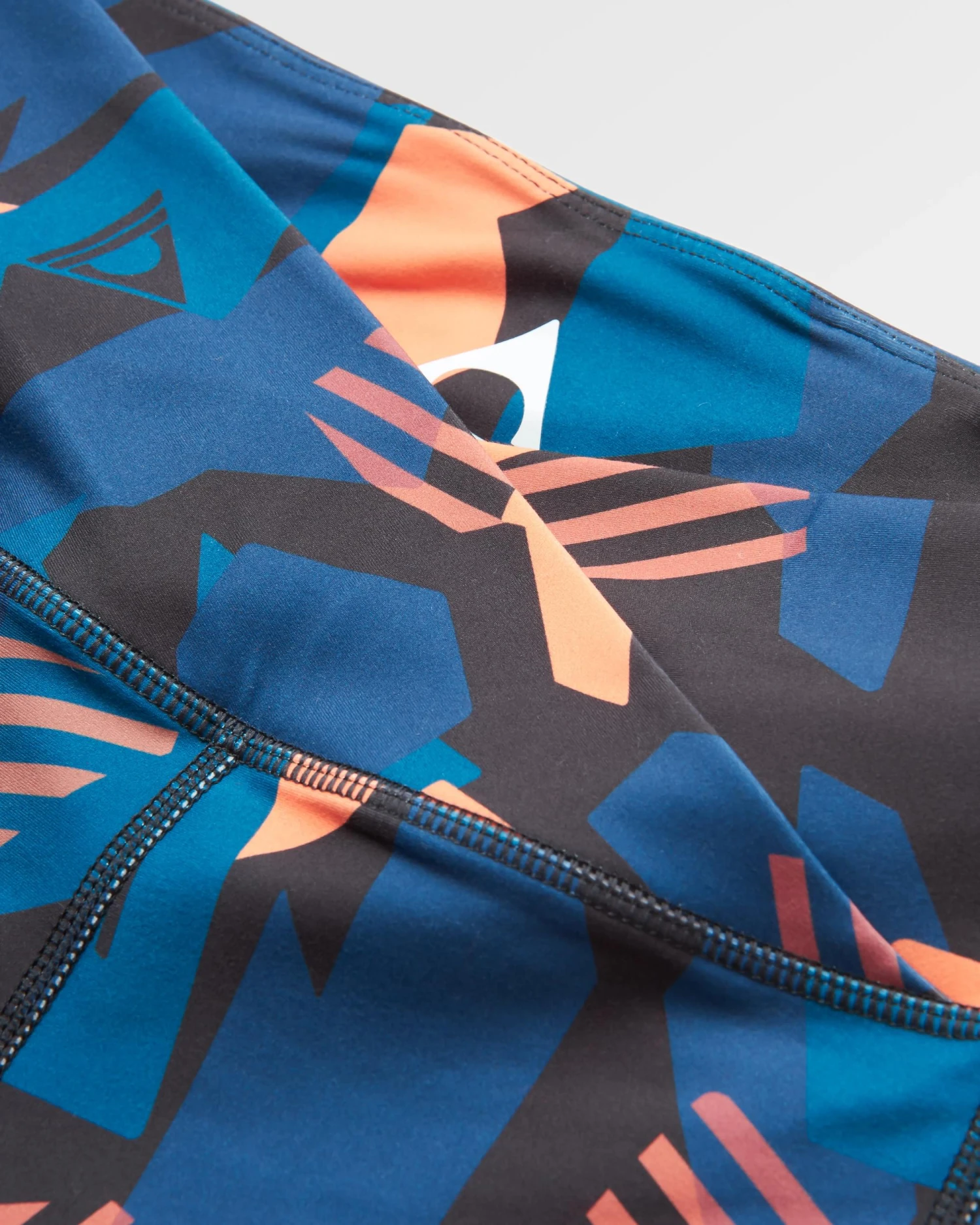 Fresh Air 2.0 Recycled Leggings - Apricot Camo 10 Fresh Air 2.0 Recycled Leggings - Apricot Camo - Image 8