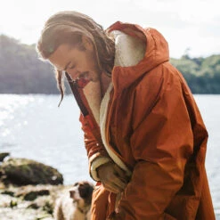 Escapism Recycled Sherpa Lined Changing Robe - Rust -Passenger Clothing Store 10 0004 TY33 124