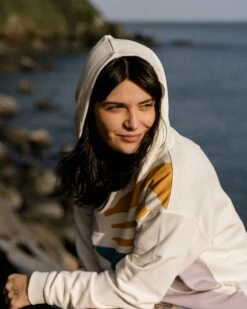 Sunsets Organic Cotton Hoodie - Marshmallow -Passenger Clothing Store 110N7nXRZzz7t1cLURFGDcIpZMIldpRwBTGZt RtyXA