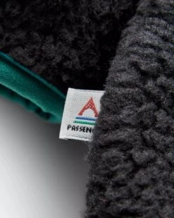 Home 2.0 Recycled Sherpa Fleece - Black -Passenger Clothing Store 27S6sV6rOH6gVTQs9UtOlcjfKsUcygU65EqM8ioDea0