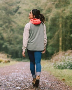 Alexander Recycled Polar Hooded Fleece - Pistachio -Passenger Clothing Store 2 0002 TY98 PT1 15