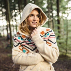 Palumbo Hooded Cardigan - Off White -Passenger Clothing Store 2 0005 TY56 200