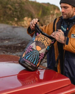 Tide 10L Recycled Dry Bag - Roaming Nomads -Passenger Clothing Store 2 0015 TY93 84