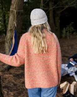 Mountainside Mock Neck Recycled Knitted Jumper - Apricot -Passenger Clothing Store 34OG12TsZVDymLhTRGsqsSIUh2mwpiGVSqpclIMmel8