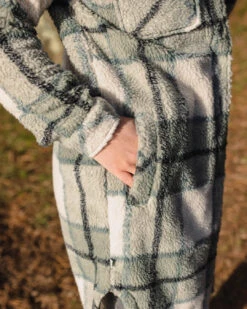 Cloudy Recycled Deep-Pile Sherpa Fleece Shirt - Pistachio Check -Passenger Clothing Store 3 0008 TY92 464