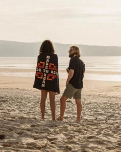 Portland Beach Recycled Towel - Deep Navy 15 Portland Beach Recycled Towel - Deep Navy -Passenger Clothing Store 3 0028 TY104 263