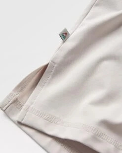 Align Active Recycled T-Shirt - Vintage White -Passenger Clothing Store 3ti0JyL4wq61yIuaoJCnAdAOiI49iUYAC0f N74Bc2Q