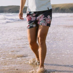 Santosa Shorts - Black Flower Burst -Passenger Clothing Store 4 0021 TY74 156