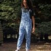 Meadows Organic Cotton Cord Dungarees - Seaweed Blue Steel -Passenger Clothing Store 4qYcGP3XkqakWRcn9ZTYOtgIGtRg2UK80dXfrygZW0s