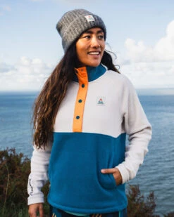 Snowdrop Pullover Recycled Polartec® Fleece - Corsair/ Vintage White