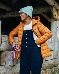 Pow Recycled Insulated Jacket - Glazed Ginger 16 Pow Recycled Insulated Jacket - Glazed Ginger -Passenger Clothing Store 5 0000 20221011 Passenger F22 BZ9 6010