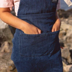 Yard Organic Cotton Denim Apron - Dark Denim -Passenger Clothing Store 8 0014 TY78 367