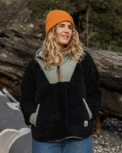 Beaumont Recycled Sherpa Hooded Fleece - Black -Passenger Clothing Store 9O57GIhk5mz5j2mSENzFPou6LR cpSNjMg3ncpP g0s