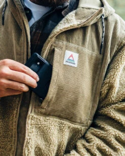 Adventure Recycled Deep-Pile Sherpa Fleece - Biscuit -Passenger Clothing Store 9 0006 20221011 Passenger F22 BZ9 7610