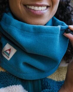 Blaze Recycled Polartec® Gaiter - Corsair Blue -Passenger Clothing Store 9mHGV8xVl9hJACDMoYWIFSQjfhfZ5v5lctGXc7mcimQ