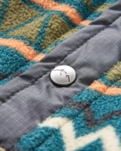 Adrift Recycled Polar Fleece - Retro Geo Mediterranean -Passenger Clothing Store AG jGsQP3rydjDy4icYRSWW1QwSHF6lmRyfNhkh76nE