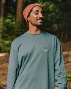 Vita Organic Relaxed Fit LS T-Shirt - Deep Ocean -Passenger Clothing Store Bix3pTpPm O2MlK 9uDS4RK4x5mb1MEksOFzbcX5XM