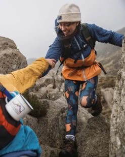 Singletrack Recycled Thermore® Insulated Jacket - Dark Denim/ Apricot -Passenger Clothing Store CLDcWe2hjfigtlUnxp0ICKfHk8XhkhAsjS6G Ex8oyE