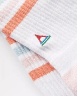 Organic Mid-weight Crew Socks - White -Passenger Clothing Store Caj0GjM7KODgGeGAAdjRWhmWJ6RBi8j70cCr2VsfeC4