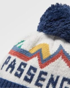 Passenger Recycled Bobble Hat - Vintage White -Passenger Clothing Store E HnOotFGazGcVNuqw28WSKHBYP9zWGYAmljZqLYF w