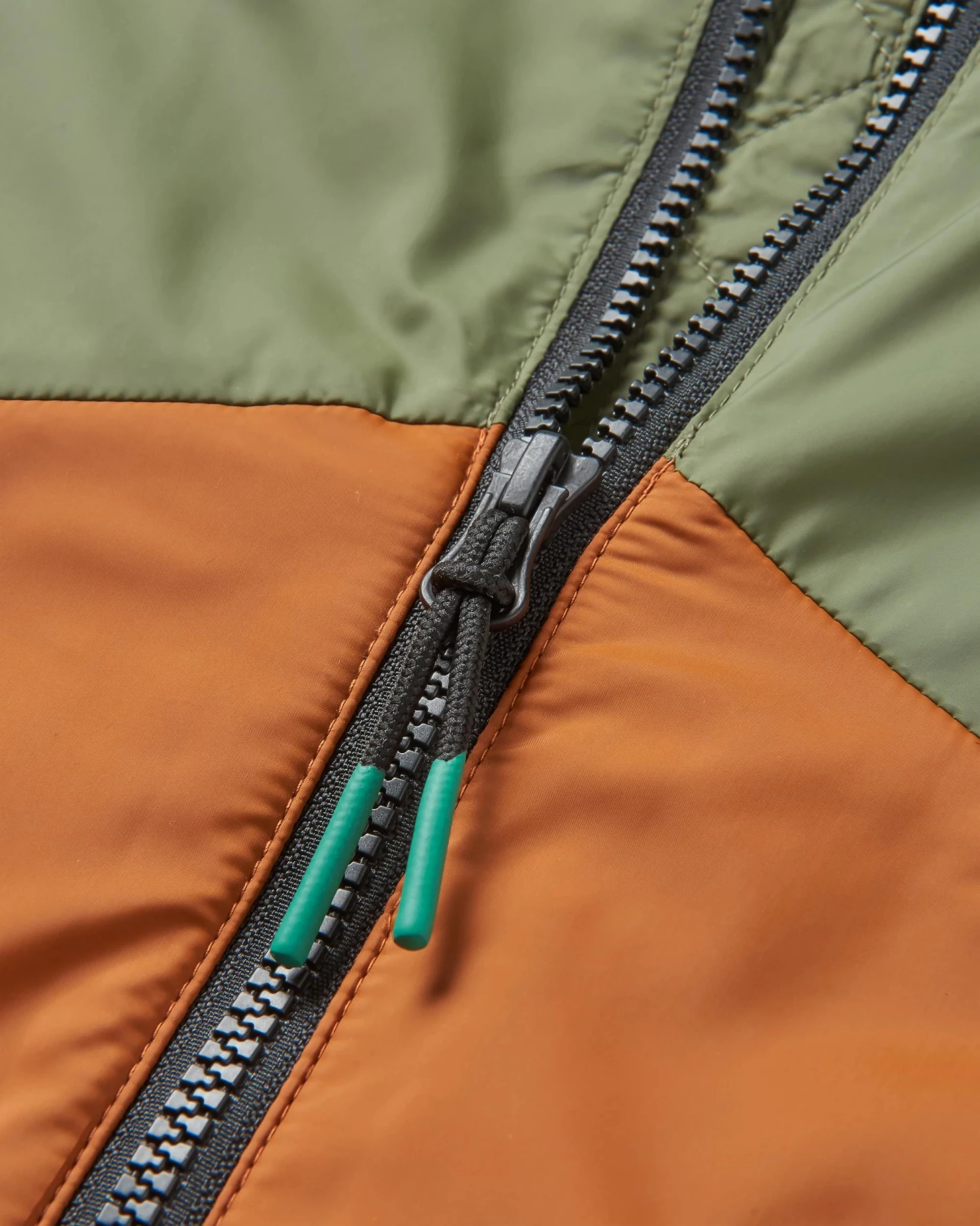 Dusk Recycled Insulated Vest - Dusty Olive 4 Dusk Recycled Insulated Vest - Dusty Olive - Image 2