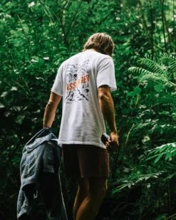 Fjord Recycled Cotton T-Shirt - White -Passenger Clothing Store FjordRecycledCottonT Shirt White 4 5Ratio 3