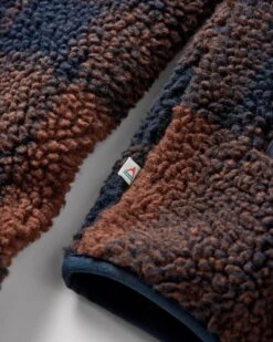 Offroad Recycled Sherpa 1/2 Zip Fleece - Chestnut/Deep Navy Check -Passenger Clothing Store H7vx47xS1dhoH6q6UKj12sYwadvqNFyMLLwYC C8X4