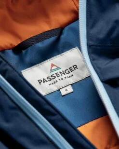 Terrain Insulated Water Resistant Jacket - Dark Denim/ Deep Navy 25 Terrain Insulated Water Resistant Jacket - Dark Denim/ Deep Navy -Passenger Clothing Store Hi0ymTY5R6LlOhJ6rmmBg QZg8mVt3ZVlNEmmrpZzg0