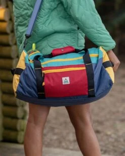 Boondocker Recycled Duffel - Multi Primary -Passenger Clothing Store IzhdliqCRbkZotT A66a2TYw DC9nSYxdI7DKagirvE