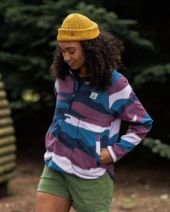 Sorrel Recycled Polar Fleece - Scenic Berry -Passenger Clothing Store JyGjSQgCV2mVgPEshN6Ytrp20pbsnXnsK0SnA7UIPXA