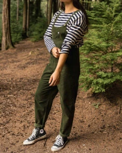 Meadows Organic Cotton Cord Dungarees - Fir Tree -Passenger Clothing Store KU4ViwG12i WxxTCk8 44f chc7k22G MfwOTYN5wo0