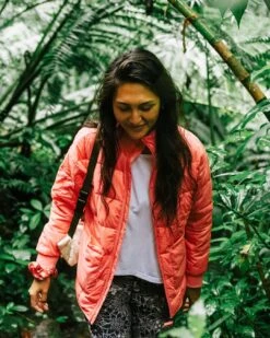 Lorelei Oversized Insulated Jacket - Shell Pink -Passenger Clothing Store LoreleiOversizedInsulatedJacket ShellPink 4 5Ratio 6