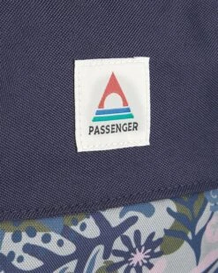 Boondocker Recycled 26L Backpack - Abstract Seaweed Pistachio -Passenger Clothing Store M12 L 946MA hwp8o6Fd5L9UQwTHB UkPh k4NVn2Y