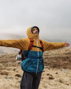 Base Recycled Thermore® Insulated Jacket - Dusty Ochre/ Corsair Blue 26 Base Recycled Thermore® Insulated Jacket - Dusty Ochre/ Corsair Blue -Passenger Clothing Store N9b5ZDnpOx Xyb4CMeCm Isr LcRpr478XcNVQGZzh4