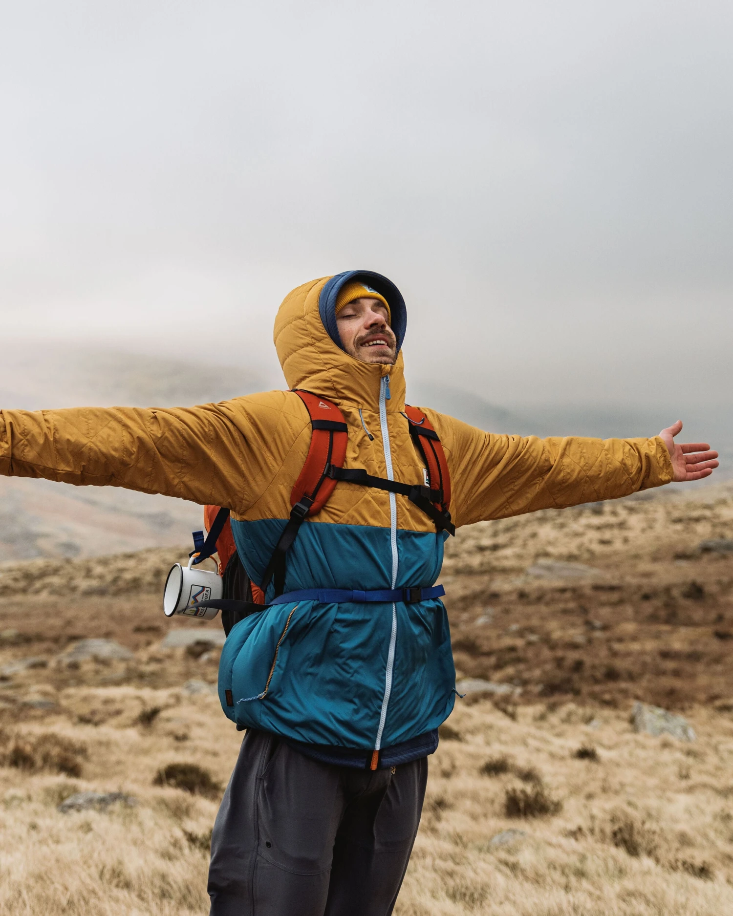 Base Recycled Thermore® Insulated Jacket - Dusty Ochre/ Corsair Blue 10 Base Recycled Thermore® Insulated Jacket - Dusty Ochre/ Corsair Blue - Image 8