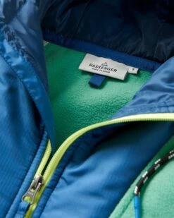 Alexander Recycled Polar Hooded Fleece - Green Spruce -Passenger Clothing Store NtOZZ6K NmQ2lCpkjFJowxiFm3GgDlPBzrGYErsQF0