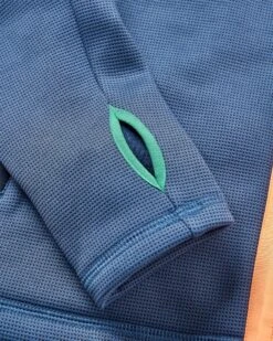 Slope Hooded Recycled Fleece - Dark Denim -Passenger Clothing Store OmT1MqLrrazZUf3een3f6hqPpCWKoLZMJxAHWWSP3KI