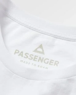 Classic Recycled T-Shirt - White -Passenger Clothing Store QGhmLgTdUWcn8FelC5crhrSqQBnkTzb4czFVuzN73oQ
