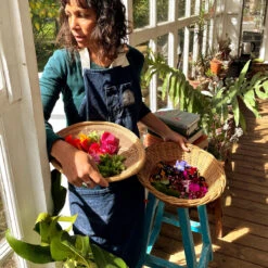 Yard Organic Cotton Denim Apron - Dark Denim -Passenger Clothing Store Roushanna 1 1Ratio