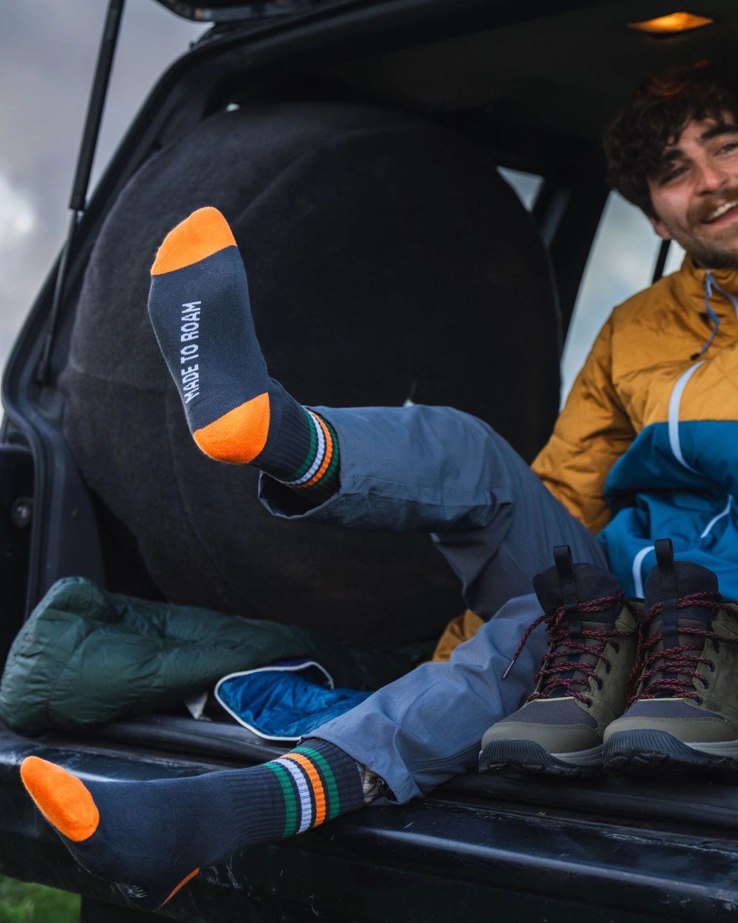 Organic Midweight Crew Socks - Charcoal 7 Organic Midweight Crew Socks - Charcoal - Image 5