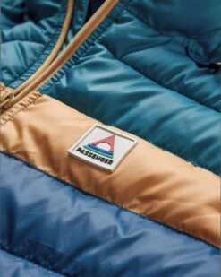 Pow Recycled 2.0 Insulated Jacket - Dark Denim -Passenger Clothing Store SIvLeaIDuIRD9Xe8uxCKavrqOmNdGuEAstapz8QG5Nk