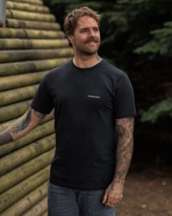 Made To Roam Recycled Cotton T-Shirt - Black -Passenger Clothing Store TOz3TUCKeZjB1yN8aJQvLOFgi1ud440UvEXOC7zBtj4