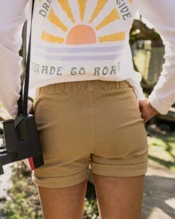 Carriso Organic Cotton Short - Biscuit -Passenger Clothing Store TY102 139 4 5Ratio