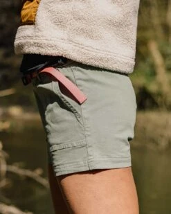 Del Sur Organic Cotton Short - Pistachio -Passenger Clothing Store TY102 438 4 5Ratio