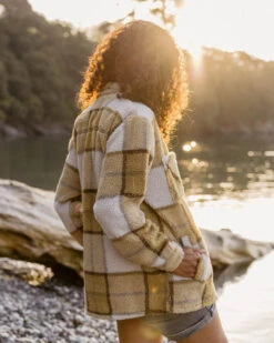 Olympus Yarn Dye Recycled Sherpa Fleece Shirt - Honey Check -Passenger Clothing Store TY105 139 4 5Ratio