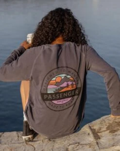 Wilds Recycled Cotton Oversized Sweatshirt - Charcoal 14 Wilds Recycled Cotton Oversized Sweatshirt - Charcoal -Passenger Clothing Store TY105 181 4 5Ratio