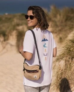 Be Free Recycled Active T-Shirt - White -Passenger Clothing Store TY91 279 4 5Ratio 2 0003 TY106 465