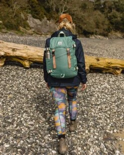 Boondocker Recycled 26L Backpack - Deep Sea -Passenger Clothing Store TY91 279 4 5Ratio 2 0037 TY101 365