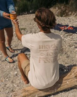 Sunrise Recycled Cotton T-Shirt - Milky Marl -Passenger Clothing Store TY91 279 4 5Ratio 2 0044 TY112 168