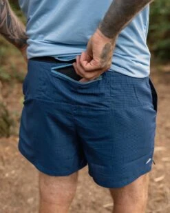 Descent Trail Recycled Shorts - Dark Denim -Passenger Clothing Store TY91 279 4 5Ratio 2 0047 TY110 280